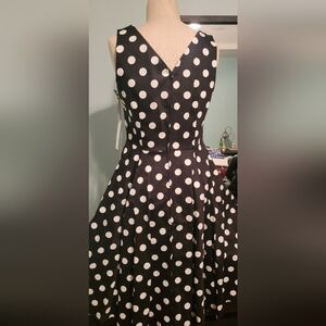 Eva Rose NWT midi Fit And Flare Black And White Polka Dots